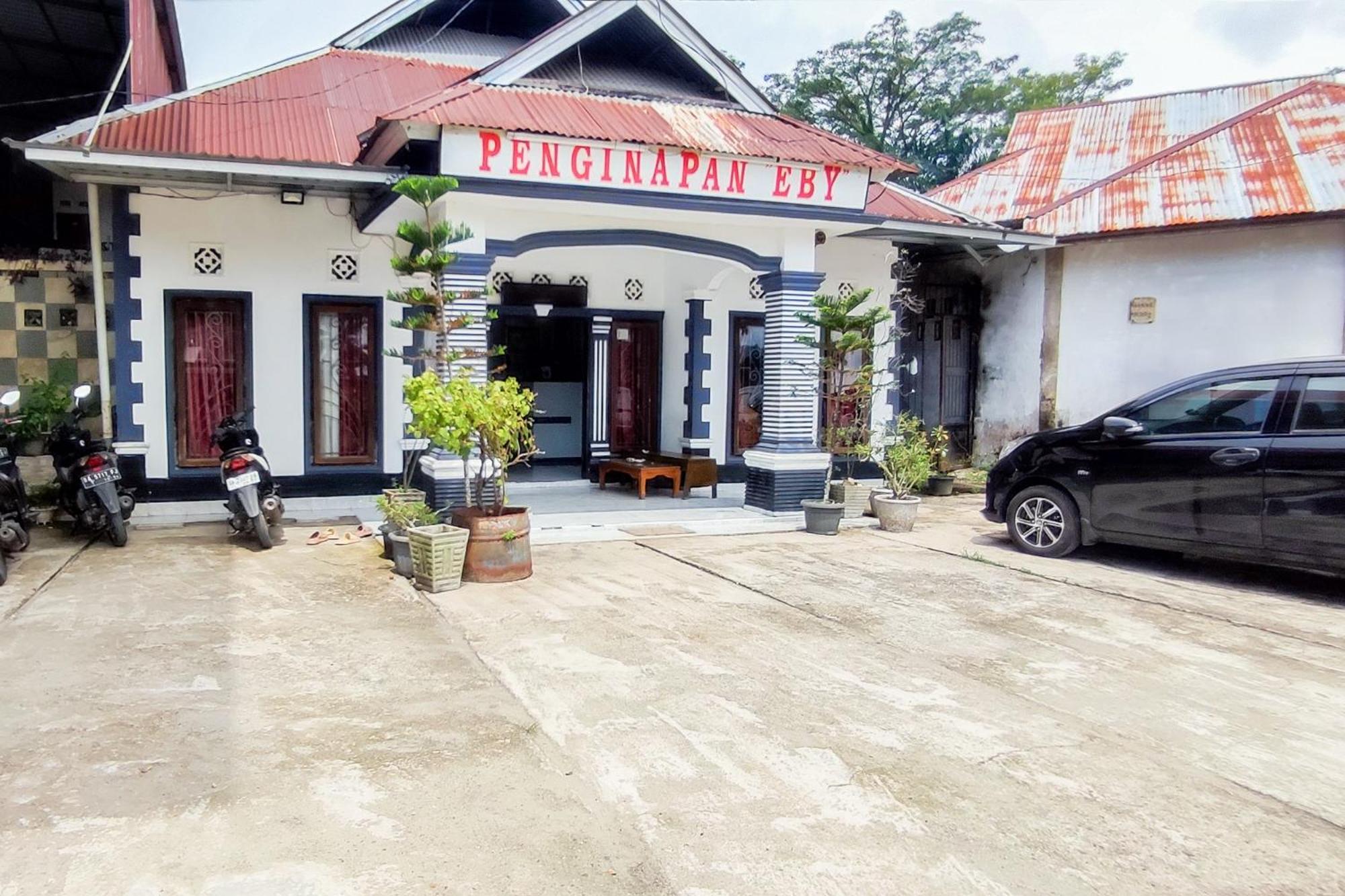 Reddoorz Syariah At Penginapan Eby Padang Buitenkant foto