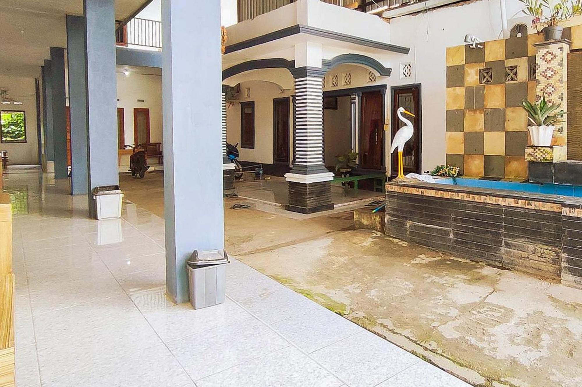 Reddoorz Syariah At Penginapan Eby Padang Buitenkant foto