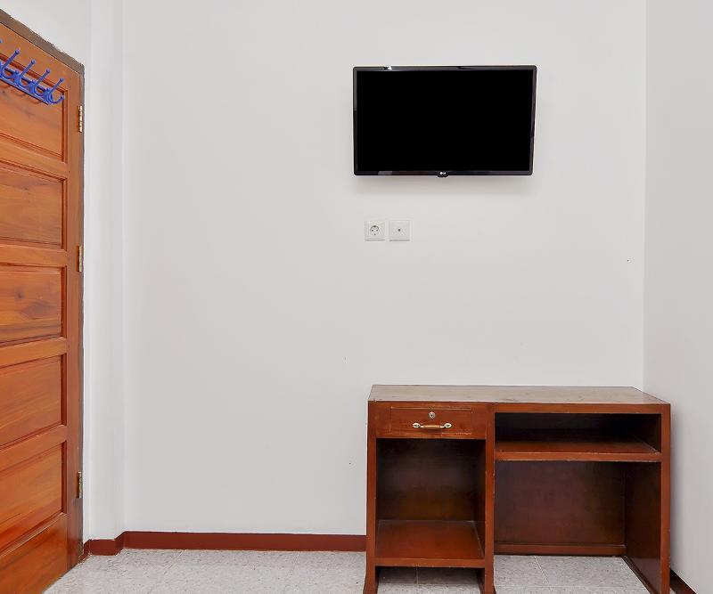 Reddoorz Syariah At Penginapan Eby Padang Buitenkant foto